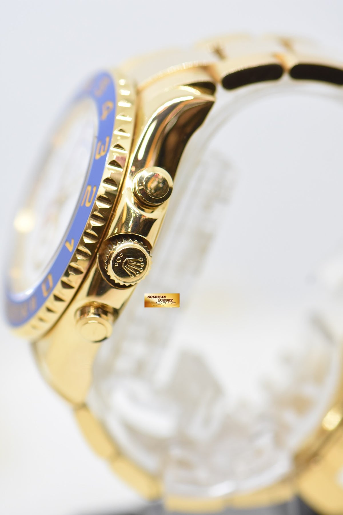 [SOLD] ROLEX OYSTER PERPETUAL YACHT-MASTER II 44mm REGATTA CHRONOGRAPH 18K YELLOW GOLD IN BRACELET 116688 (MINT)