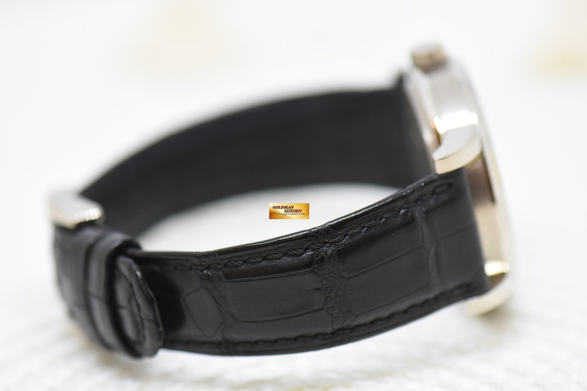 [SOLD] A.LANGE & SOHNE LANGE 1 38.5mm BIG DATE POWER RESERVE WHITE GOLD IN LEATHER STRAP MANUAL 191.039 (MINT)