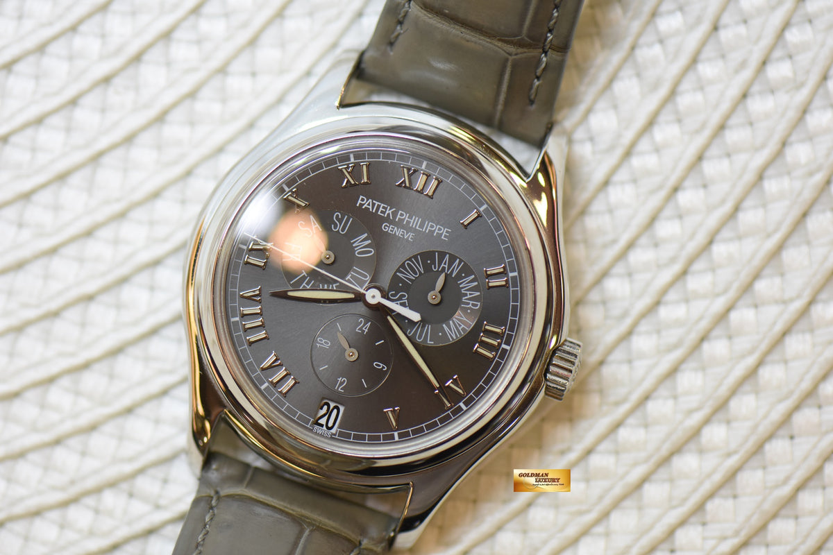 [SOLD] PATEK PHILIPPE ANNUAL CALENDAR 37mm PLATINUM AUTOMATIC 5035P (MINT)