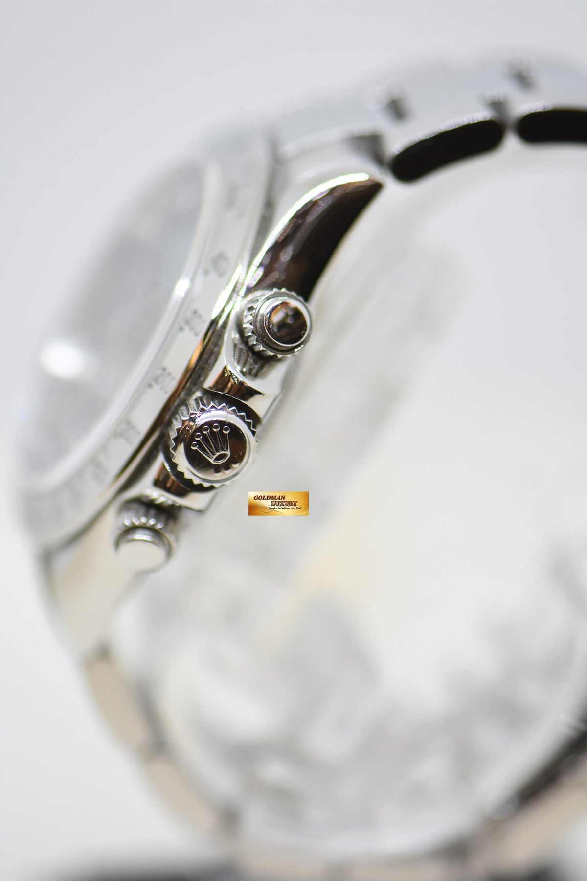 [SOLD] ROLEX OYSTER DAYTONA CHRONOGRAPH 40mm STEEL IN BRACELET BLACK DIAL 116520 (MINT)