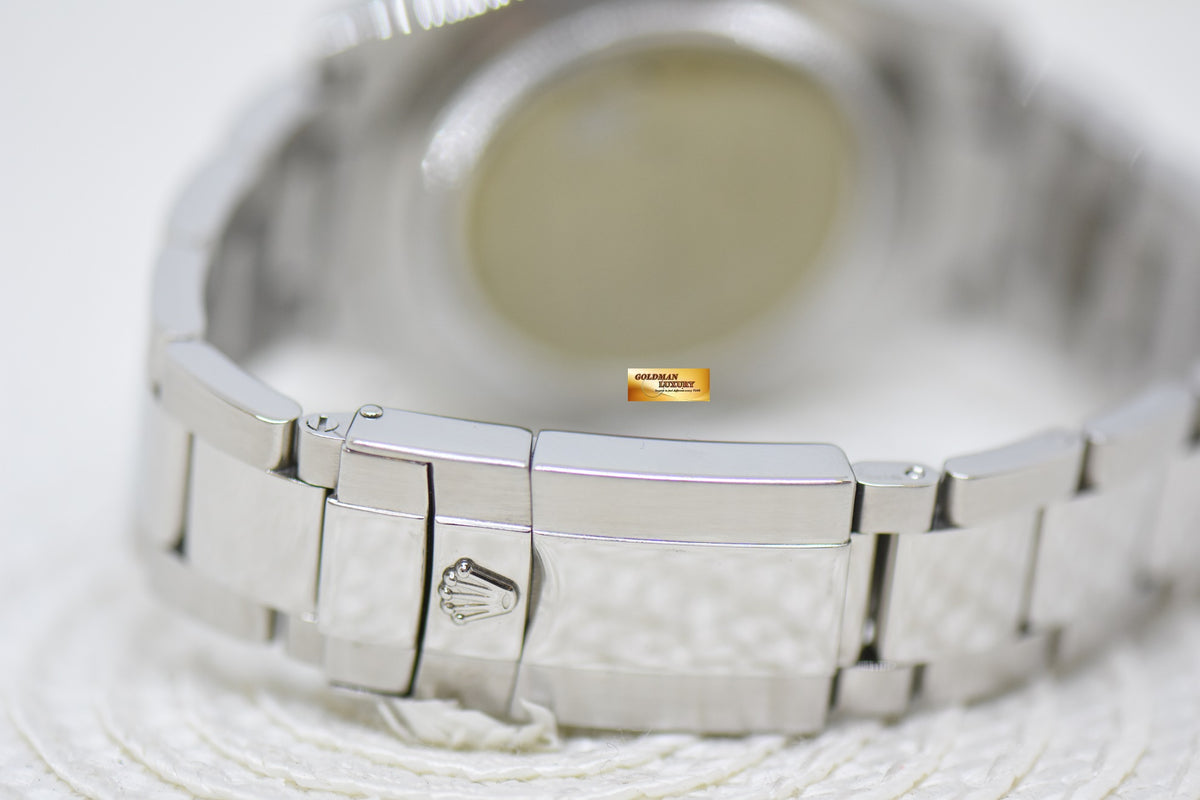 [SOLD] ROLEX OYSTER DAYTONA CHRONOGRAPH 40mm STEEL IN BRACELET BLACK DIAL 116520 (MINT)