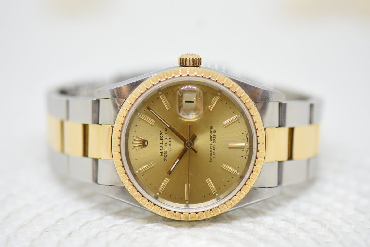 [SOLD] ROLEX OYSTER DATE 34mm HALF-GOLD IN OYSTER BRACELET GOLD DIAL 15223 (MINT)