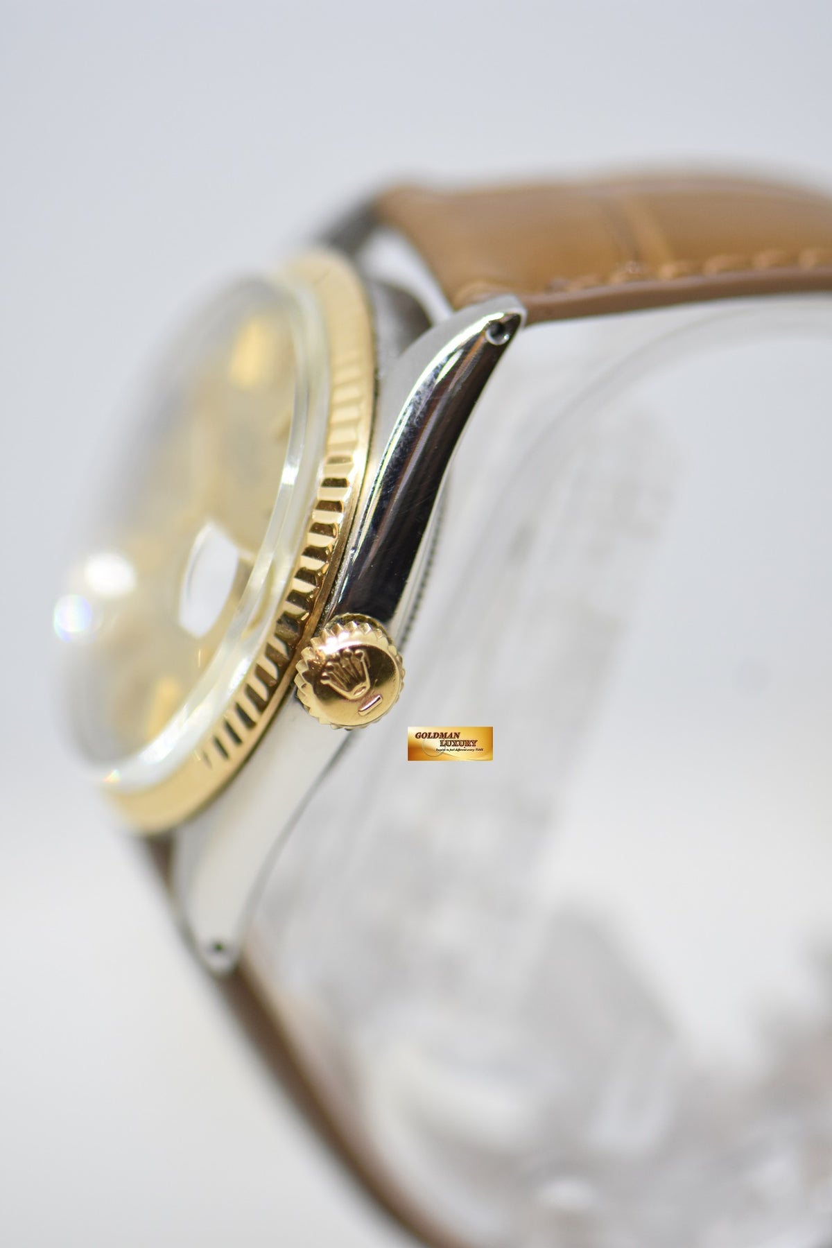 [SOLD] ROLEX OYSTER DATEJUST 36mm HALF-GOLD IN LEATHER STRAP GOLD LINEN DIAL 1601 (NON-QUICKSET-DATE) (MINT)