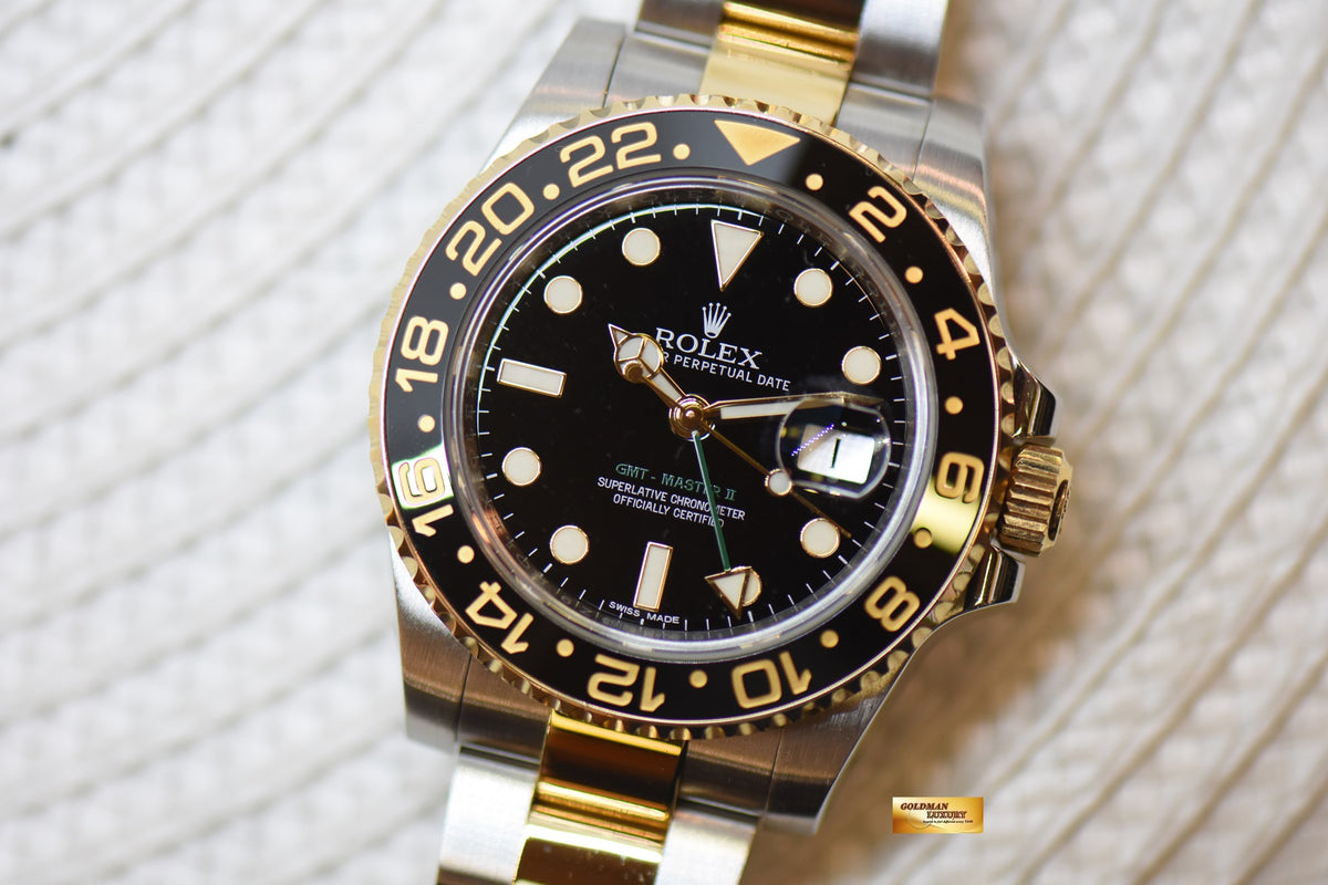 [SOLD] ROLEX OYSTER GMT-MASTER II 40mm HALF GOLD IN BRACELET BLACK DIAL 116713LN (MINT)