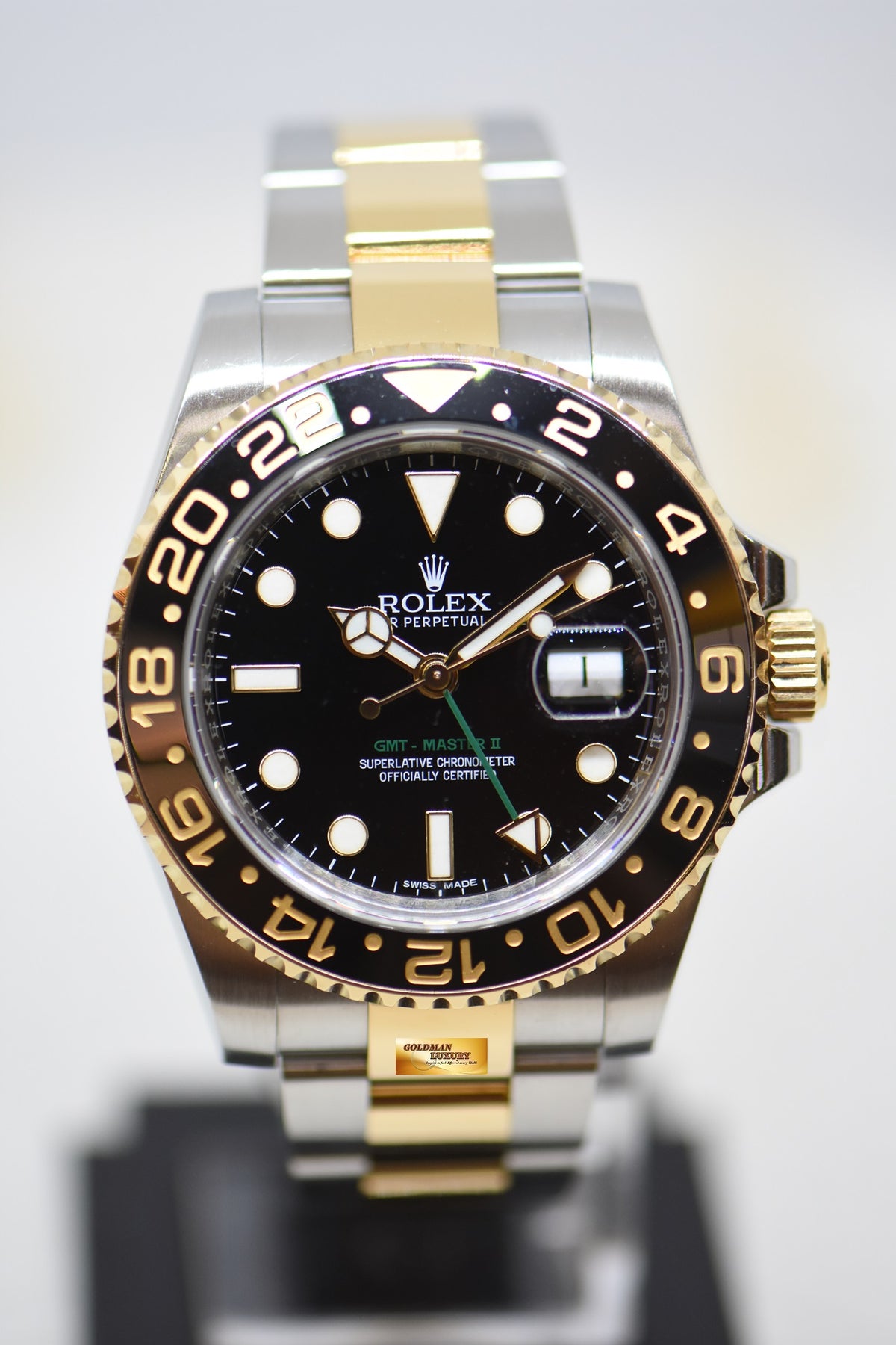 [SOLD] ROLEX OYSTER GMT-MASTER II 40mm HALF GOLD IN BRACELET BLACK DIAL 116713LN (MINT)