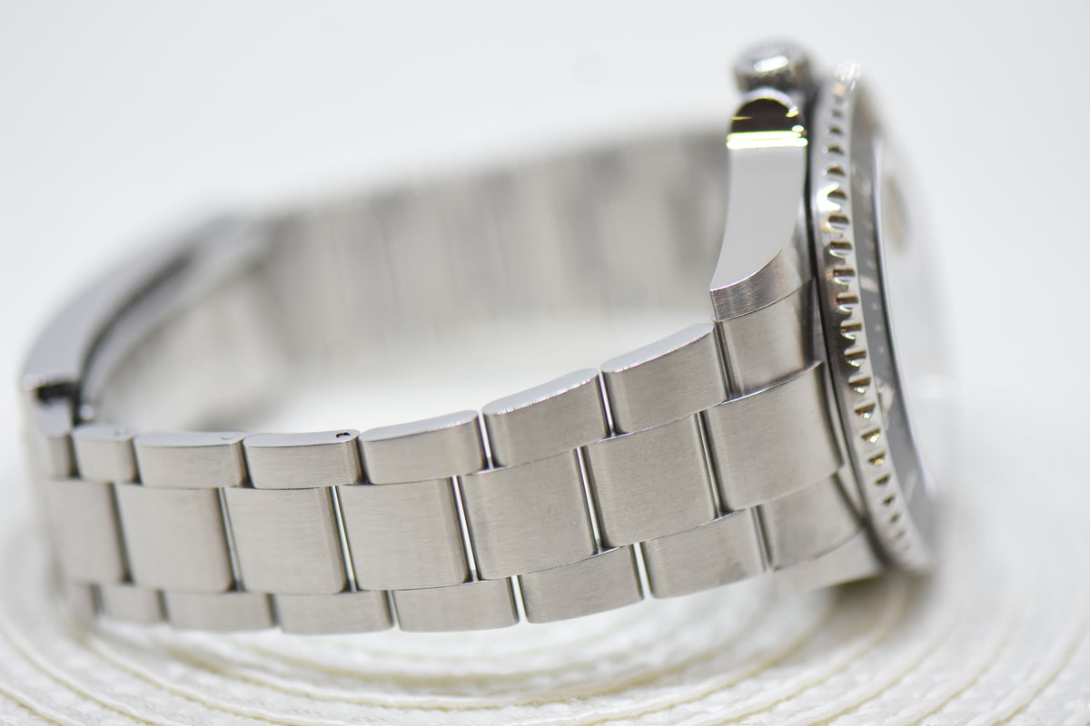 [SOLD] ROLEX OYSTER PERPETUAL RED SEA-DWELLER 43mm MARK II DIAL STEEL IN BRACELET 126600 (MINT)
