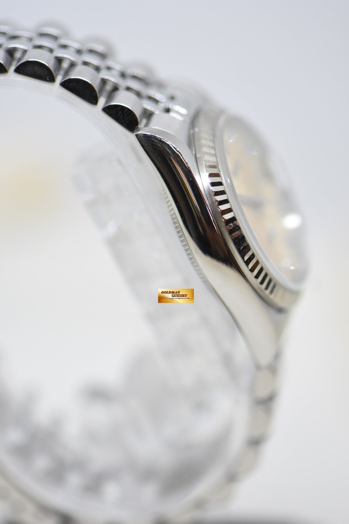 [SOLD] ROLEX OYSTER DATEJUST 31mm STEEL IN JUBILEE BRACELET COMPUTER SALMON DIAMOND DIAL 68274 (MINT)