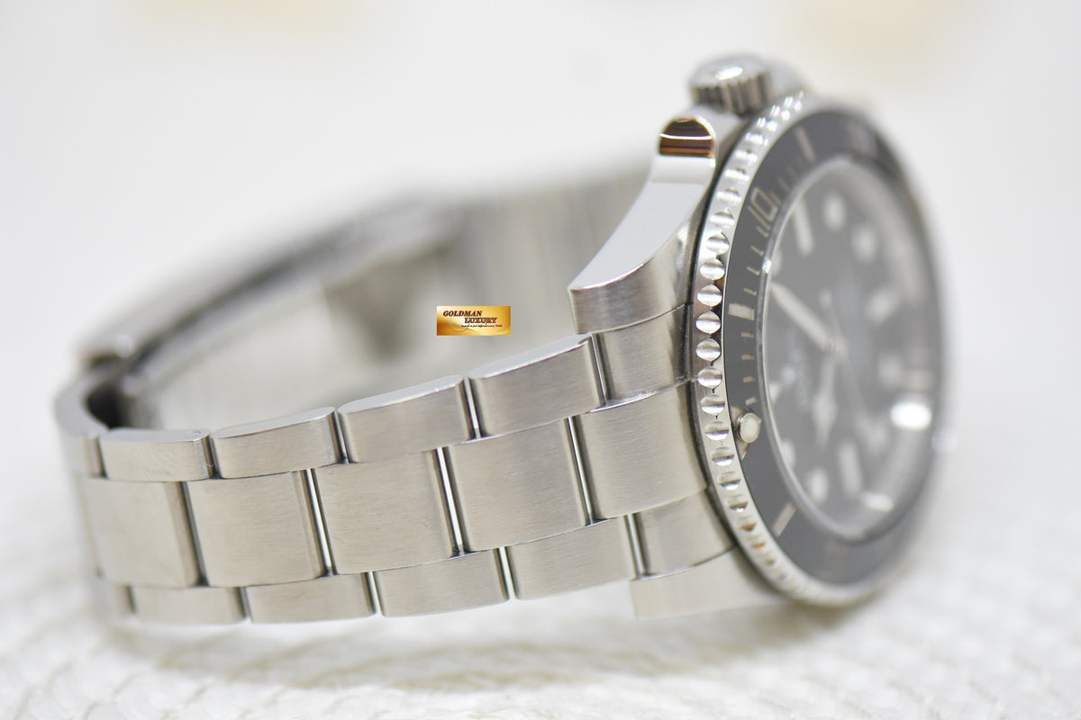 [SOLD] ROLEX OYSTER PERPETUAL SUBMARINER NO-DATE CERAMIC BLACK 114060 (MINT) (UNPOLISHED)