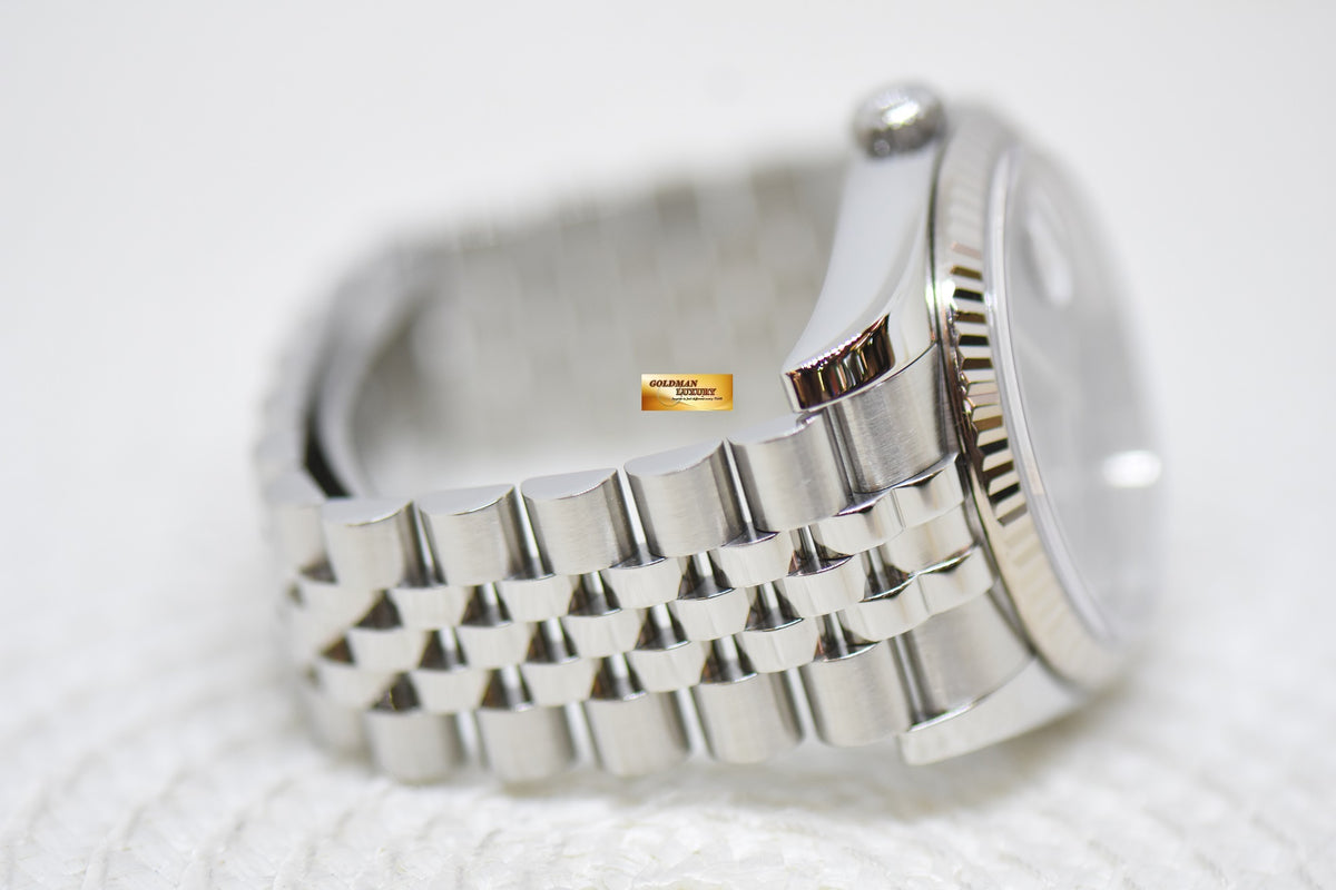 [SOLD] ROLEX OYSTER DATEJUST 36mm STEEL IN JUBILEE BRACELET BLACK ROMAN DIAL 116234 (MINT)