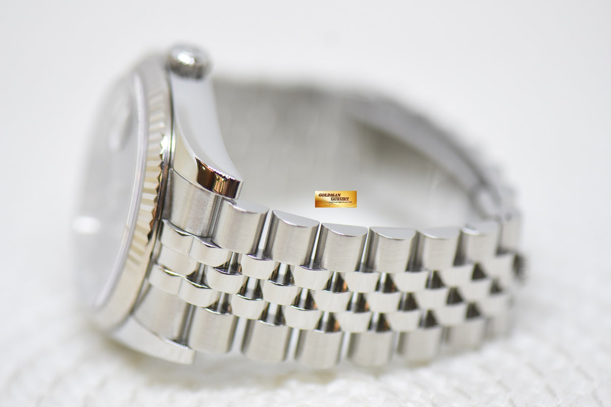 [SOLD] ROLEX OYSTER DATEJUST 36mm STEEL IN JUBILEE BRACELET BLACK ROMAN DIAL 116234 (MINT)