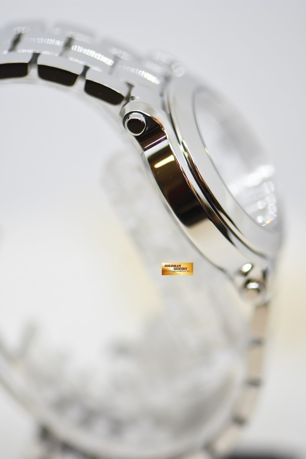 [SOLD] CHOPARD HAPPY SPORT 36mm 7-DIAMONDS STEEL IN BRACELET QUARTZ 27/8475 (MINT)