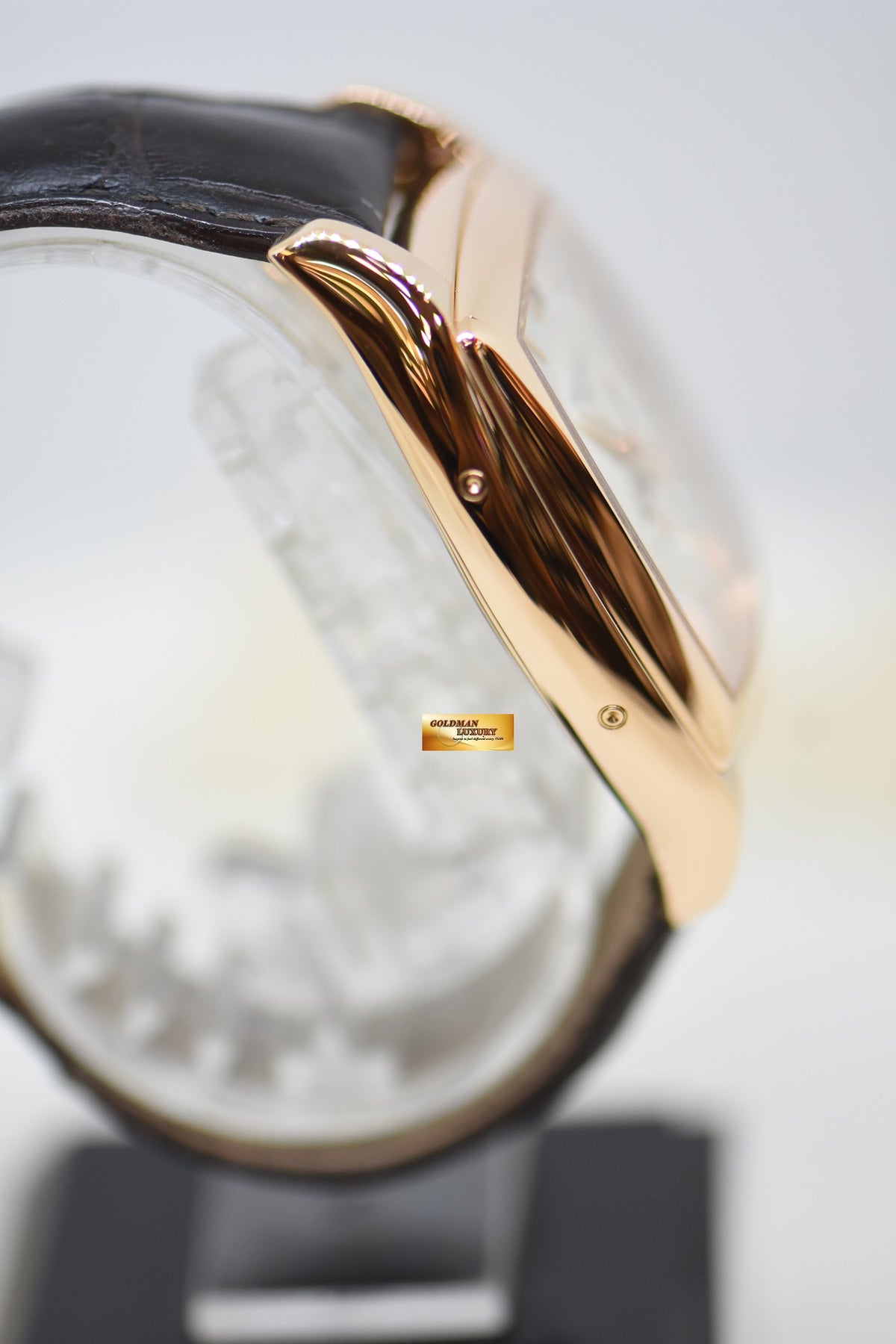 [SOLD] PATEK PHILIPPE ANNUAL CALENDAR with MOONPHASE GONDOLO TONNEAU ROSE GOLD IN LEATHER STRAP MEN’S AUTOMATIC 5135R (MINT)