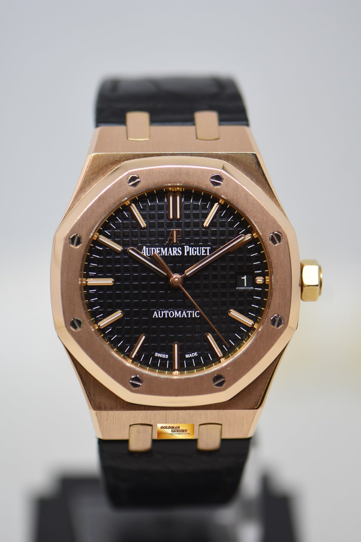 [SOLD] AUDEMARS PIGUET ROYAL OAK 37mm ROSE GOLD IN LEATHER STRAP BLACK DIAL AUTOMATIC 15450OR (MINT)