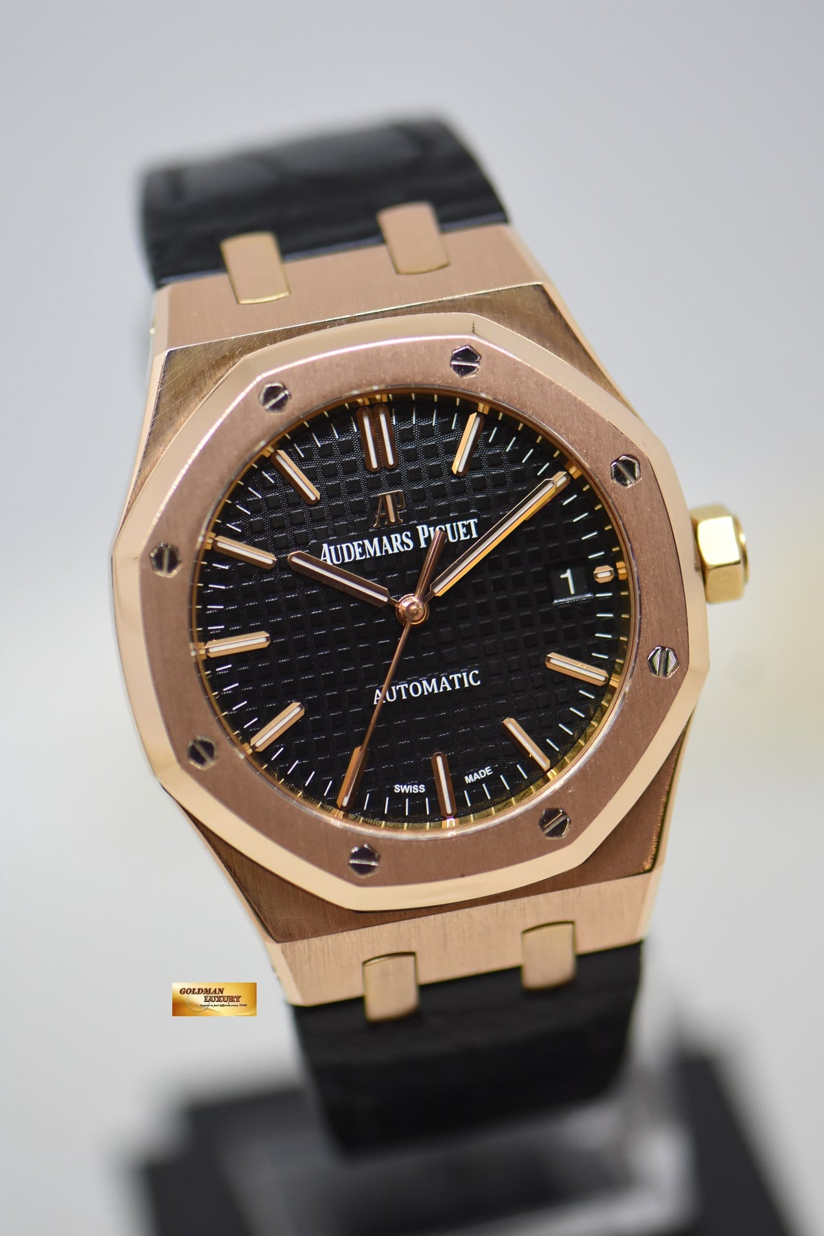 [SOLD] AUDEMARS PIGUET ROYAL OAK 37mm ROSE GOLD IN LEATHER STRAP BLACK DIAL AUTOMATIC 15450OR (MINT)