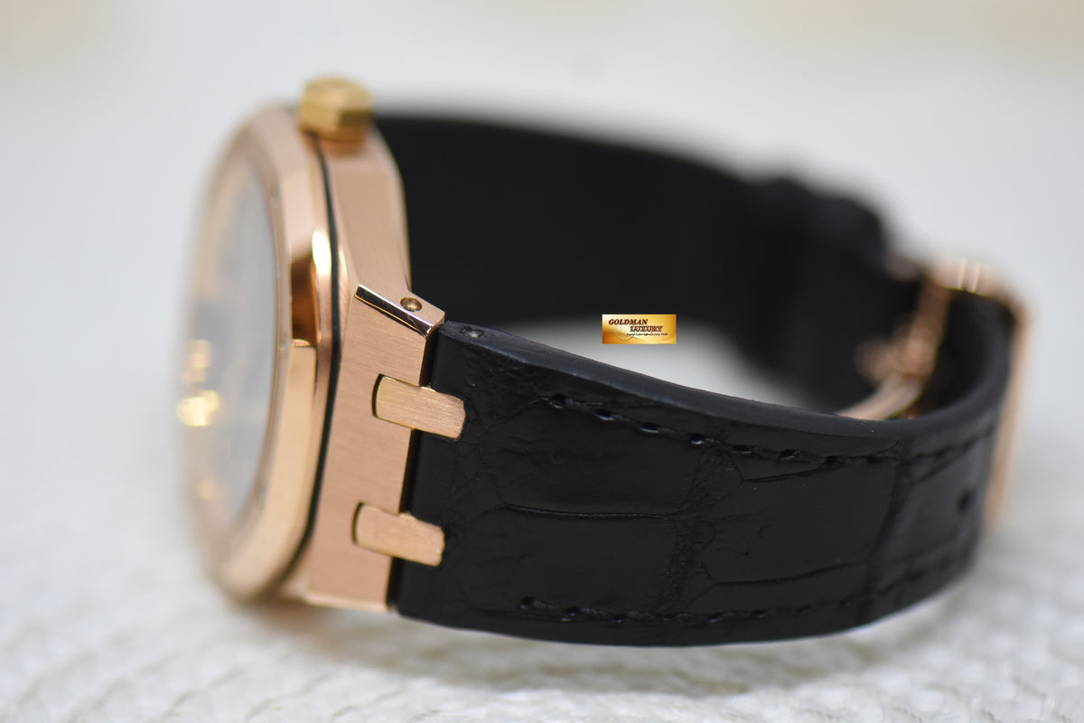 [SOLD] AUDEMARS PIGUET ROYAL OAK 37mm ROSE GOLD IN LEATHER STRAP BLACK DIAL AUTOMATIC 15450OR (MINT)