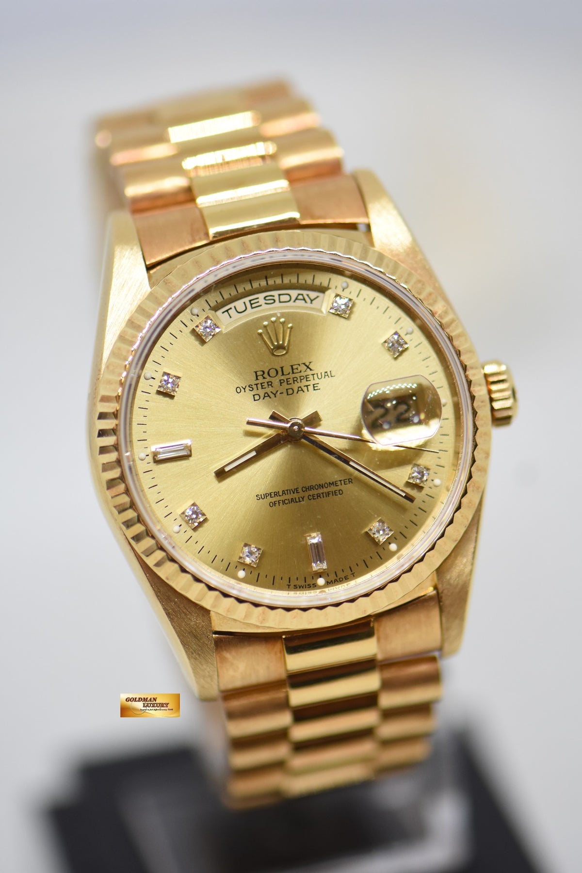 [SOLD] ROLEX OYSTER DAY-DATE 36mm YELLOW GOLD IN PRESIDENT BRACELET GOLD DIAMOND DIAL (DOUBLE QUICK-SET DATE) 18238 (MINT)