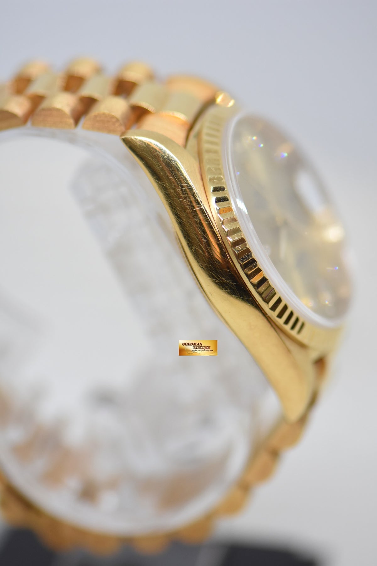[SOLD] ROLEX OYSTER DAY-DATE 36mm YELLOW GOLD IN PRESIDENT BRACELET GOLD DIAMOND DIAL (DOUBLE QUICK-SET DATE) 18238 (MINT)