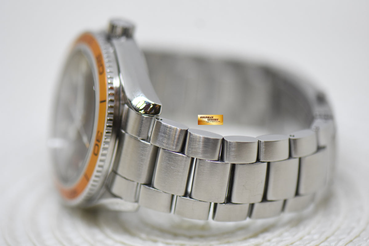 [SOLD] OMEGA SEAMASTER PLANET OCEAN 42mm STEEL ORANGE BLACK AUTOMATIC 2209.5000 (MINT)