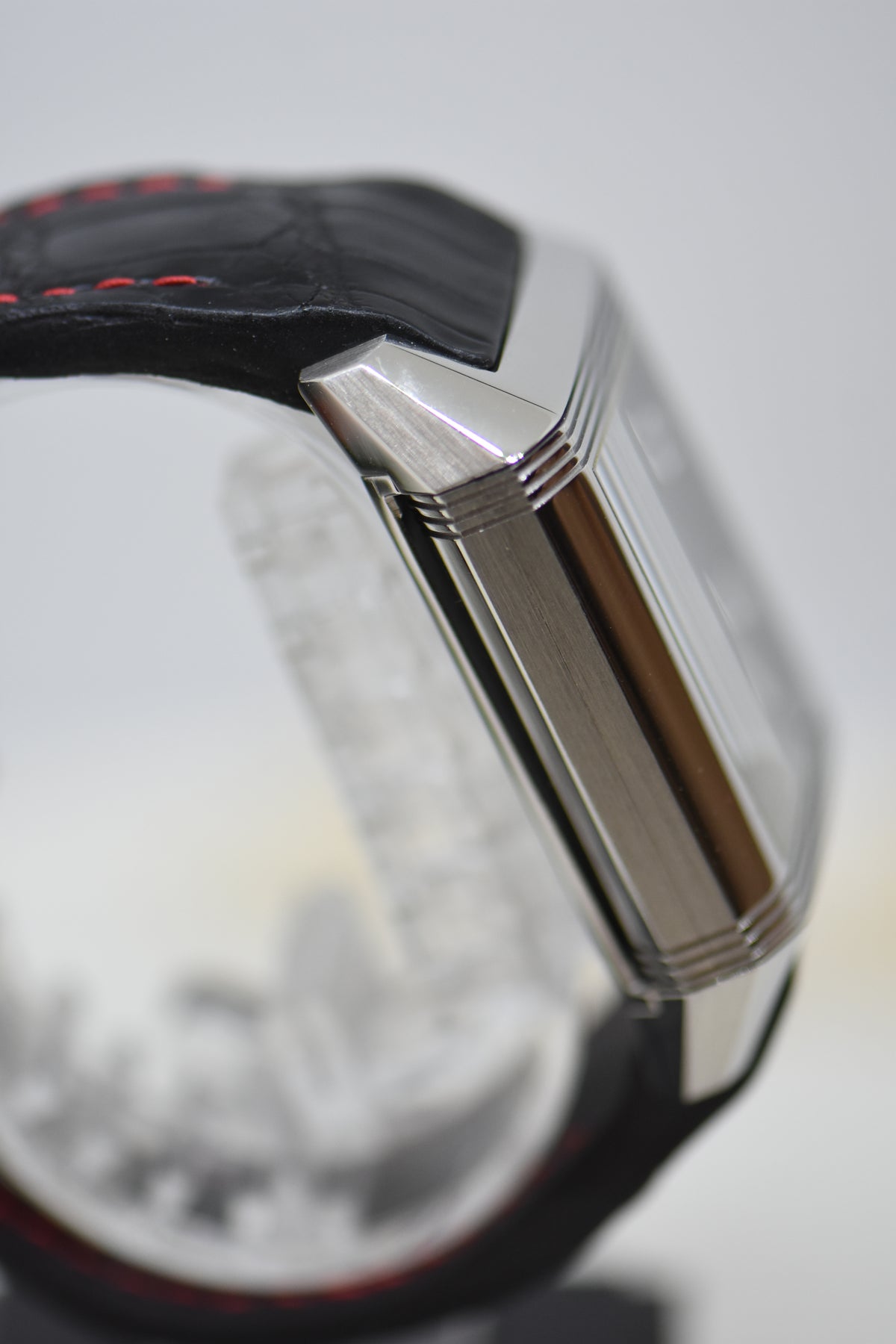 [SOLD] JLC REVERSO SQUADRA HOMETIME am/pm GMT STEEL IN LEATHER AUTOMATIC 230.8.77 (MINT)