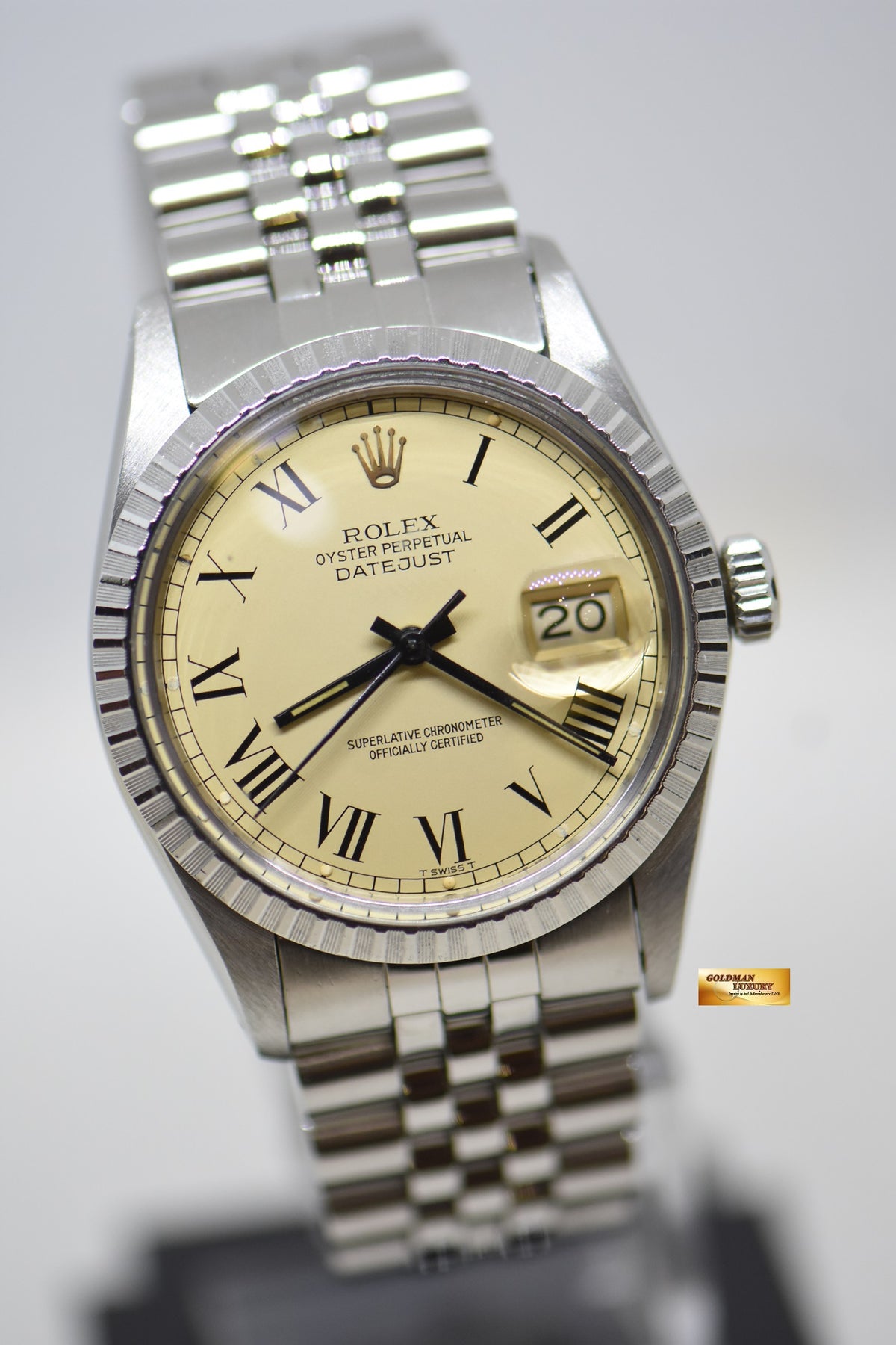 [SOLD] ROLEX OYSTER DATEJUST 36mm STEEL IN JUBILEE BRACELET CREAM BUCKLEY DIAL 16030 (MINT)