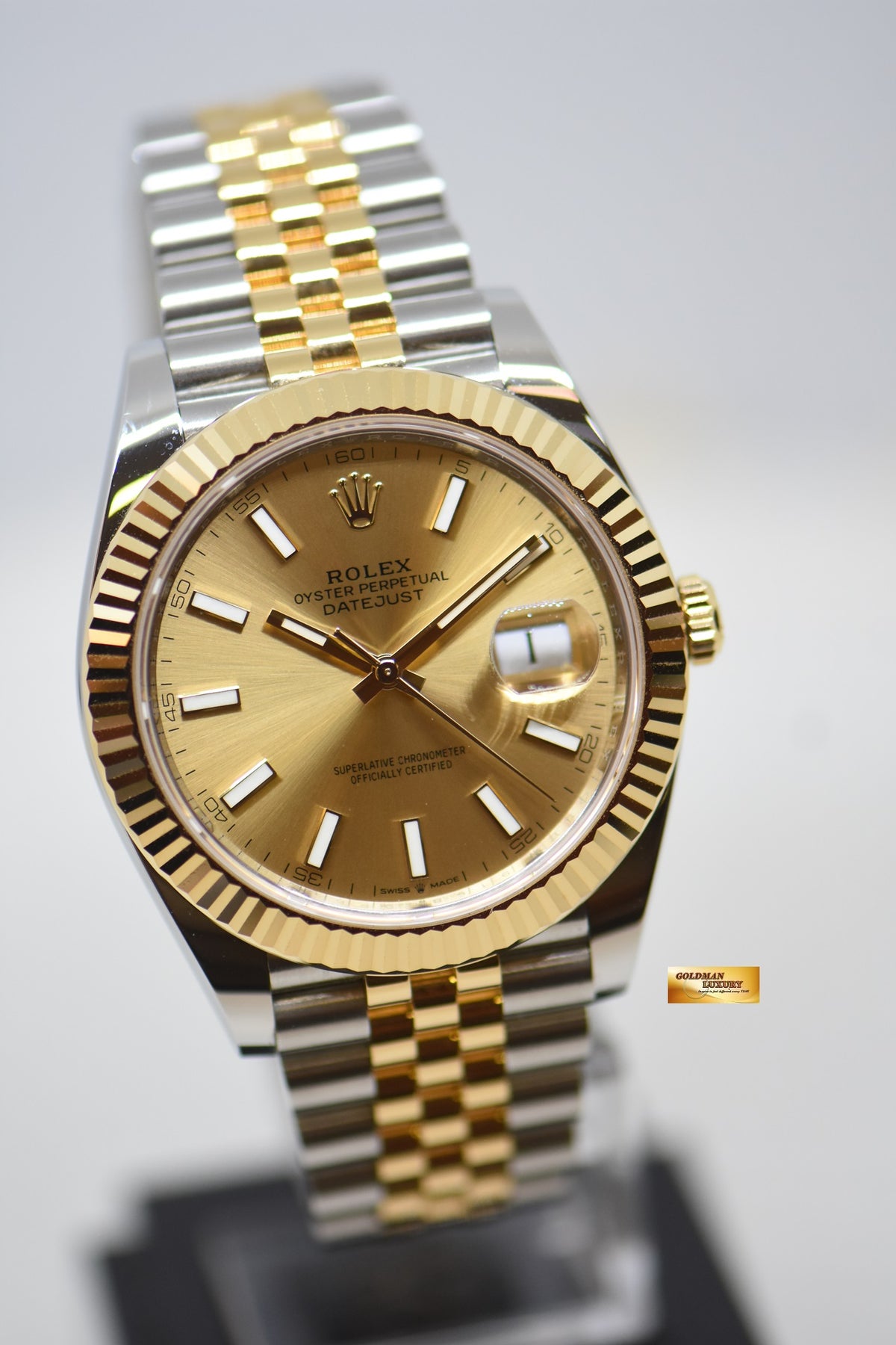 [SOLD] ROLEX OYSTER PERPETUAL 41mm GOLD / STEEL IN JUBILEE BRACELET CHAMPAGNE GOLD DIAL AUTOMATIC 126333 (NEW-UNWORN)