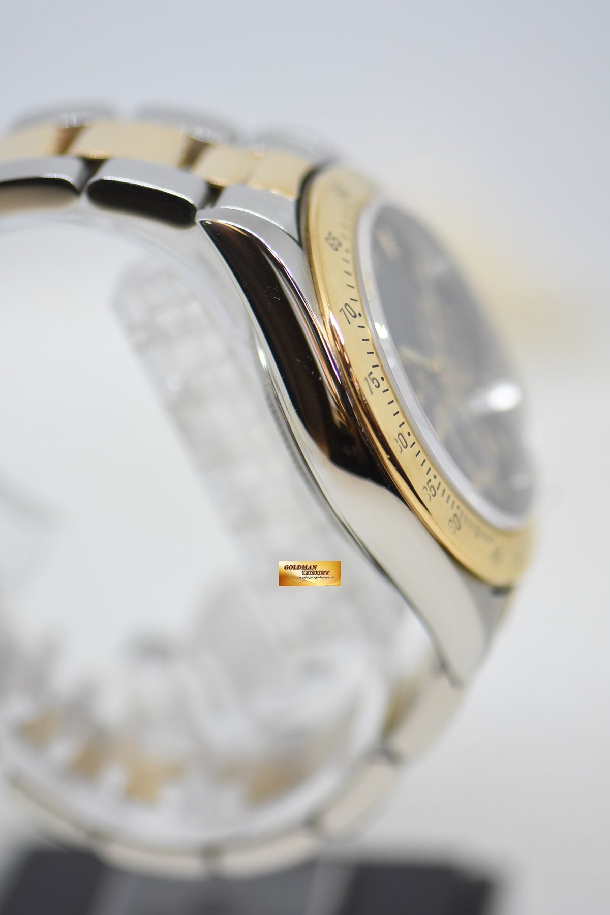 [SOLD] ROLEX OYSTER DAYTONA CHRONOGRAPH 40mm HALF-GOLD IN BRACELET ZENITH MVT BLACK AGING DIAL 16523 (MINT)