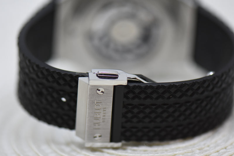 files/GML4073-HublotBigBang41mmChronographSteelCarbonFibre342.SB131.RX-9.jpg