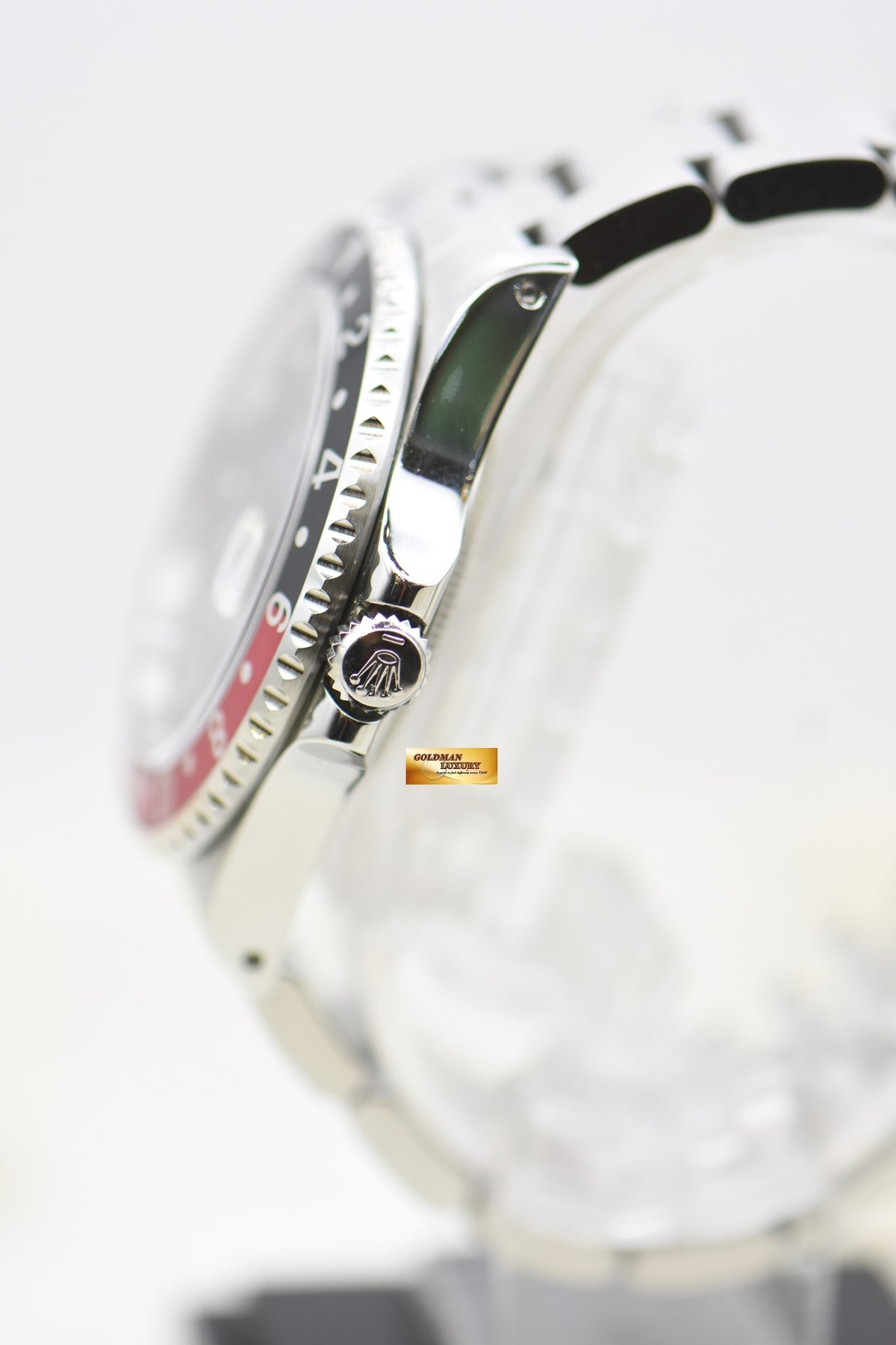 [SOLD] ROLEX OYSTER GMT-MASTER II 40mm STEEL RED/BLACK COKE BEZEL 16710 (MINT)