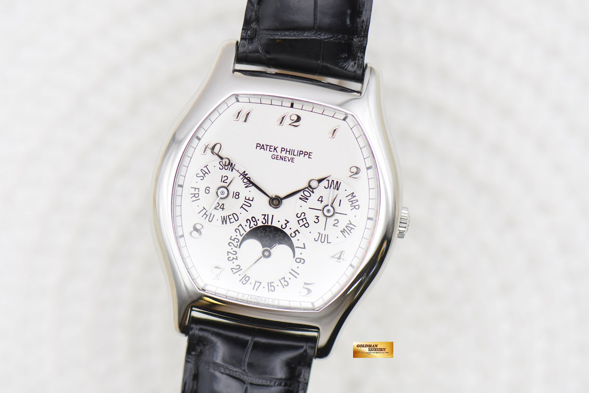 [SOLD] PATEK PHILIPPE TONNEAU-SHAPED PLATINUM 35mm PERPETUAL CALENDAR with MOONPHASE AUTOMATIC 5040P (RARE-LNIB)