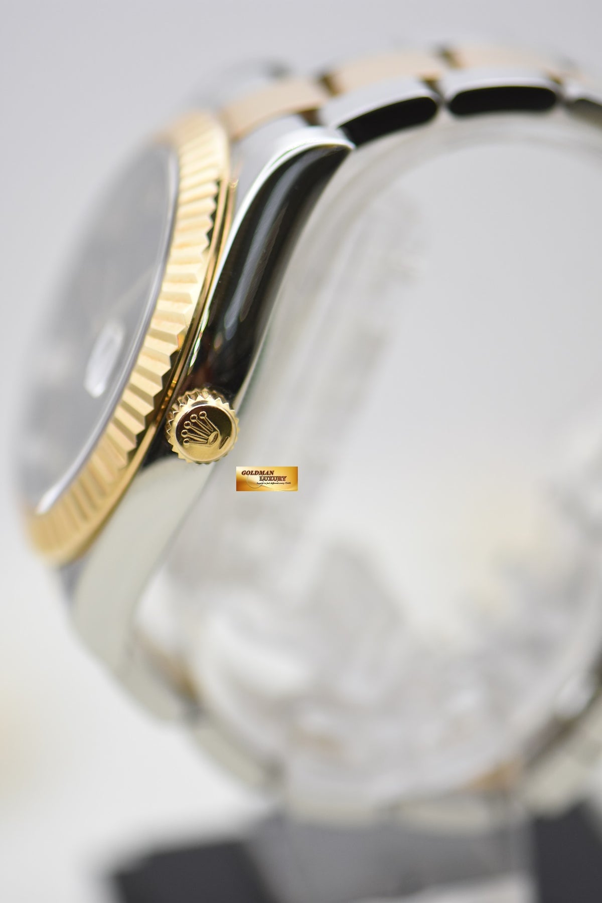[SOLD] ROLEX OYSTER DATEJUST II 41mm GOLD / STEEL IN OYSTER BRACELET BLACK ROMAN DIAL 116333 (MINT)