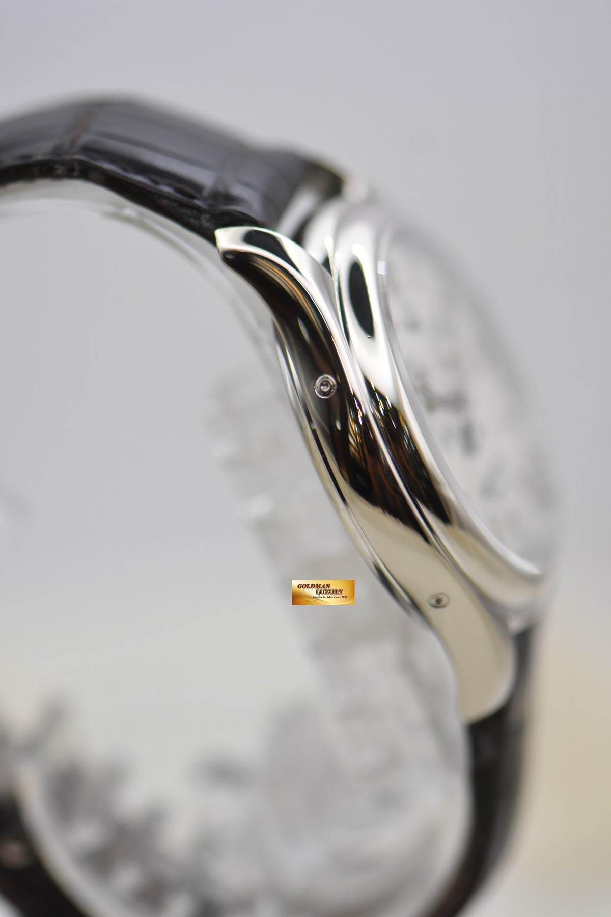 [SOLD] PATEK PHILIPPE ANNUAL CALENDAR 39mm MOONPHASE w/ POWER RESERVE WHITE GOLD AUTOMATIC 5146G (MINT)