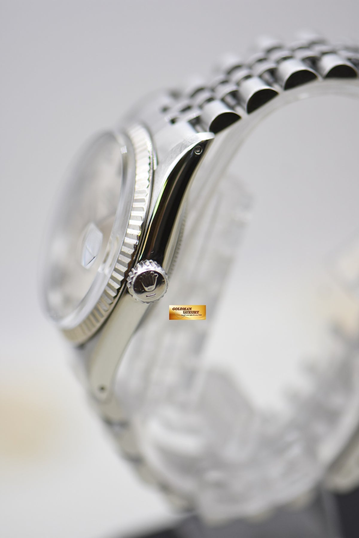 [SOLD] ROLEX OYSTER DATEJUST 36mm STEEL IN JUBILEE BRACELET DIAMOND SILVER DIAL 16014 (MINT)