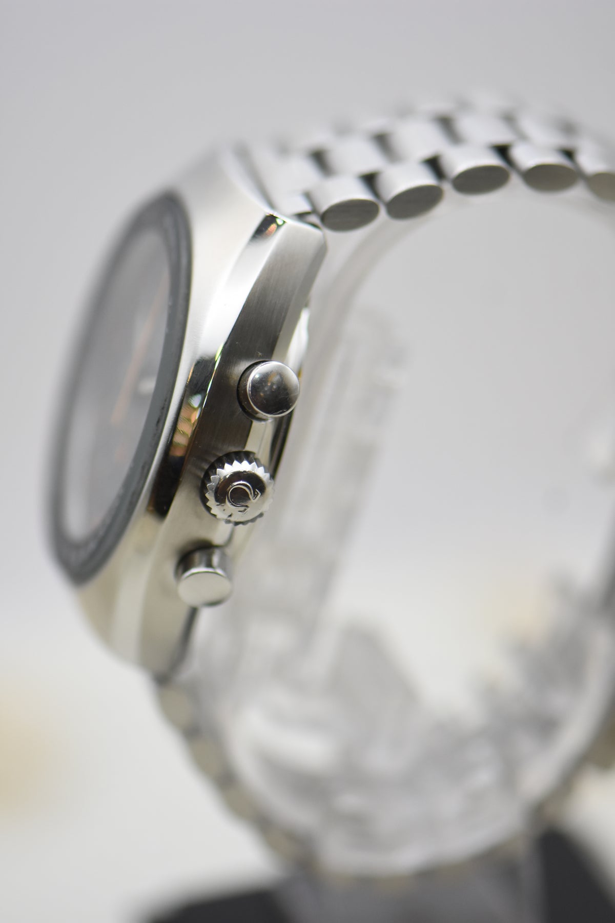 [SOLD] OMEGA SPEEDMASTER MARK II CHRONOGRAPH C.861 STEEL RACING DIAL MANUAL WINDING 145.014 (VINTAGE-MINT)