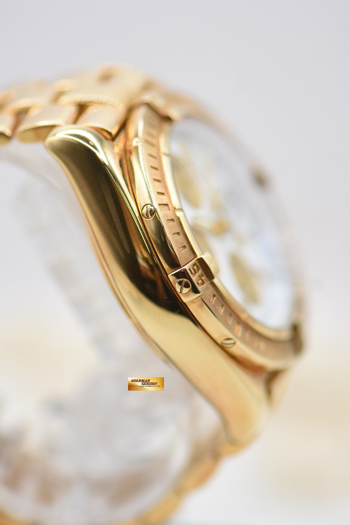 [SOLD] BREITLING CHRONOMAT EVOLUTION 44mm YELLOW GOLD IN BRACELET / LEATHER STRAP MOP DIAL AUTOMATIC K13356 (MINT)