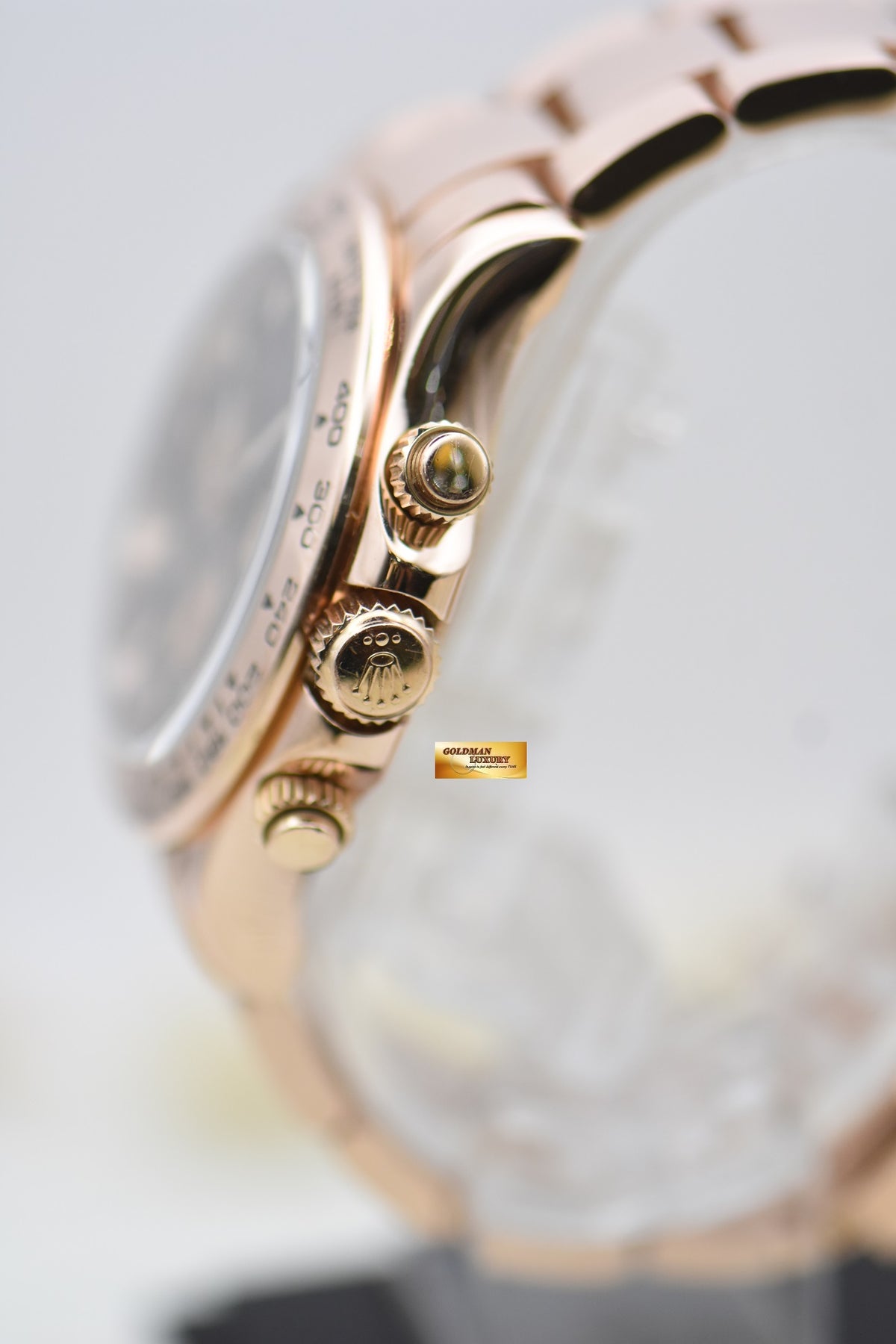 [SOLD] ROLEX OYSTER DAYTONA 40mm EVEROSE GOLD IN BRACELET BLACK DIAL 116505 (MINT)