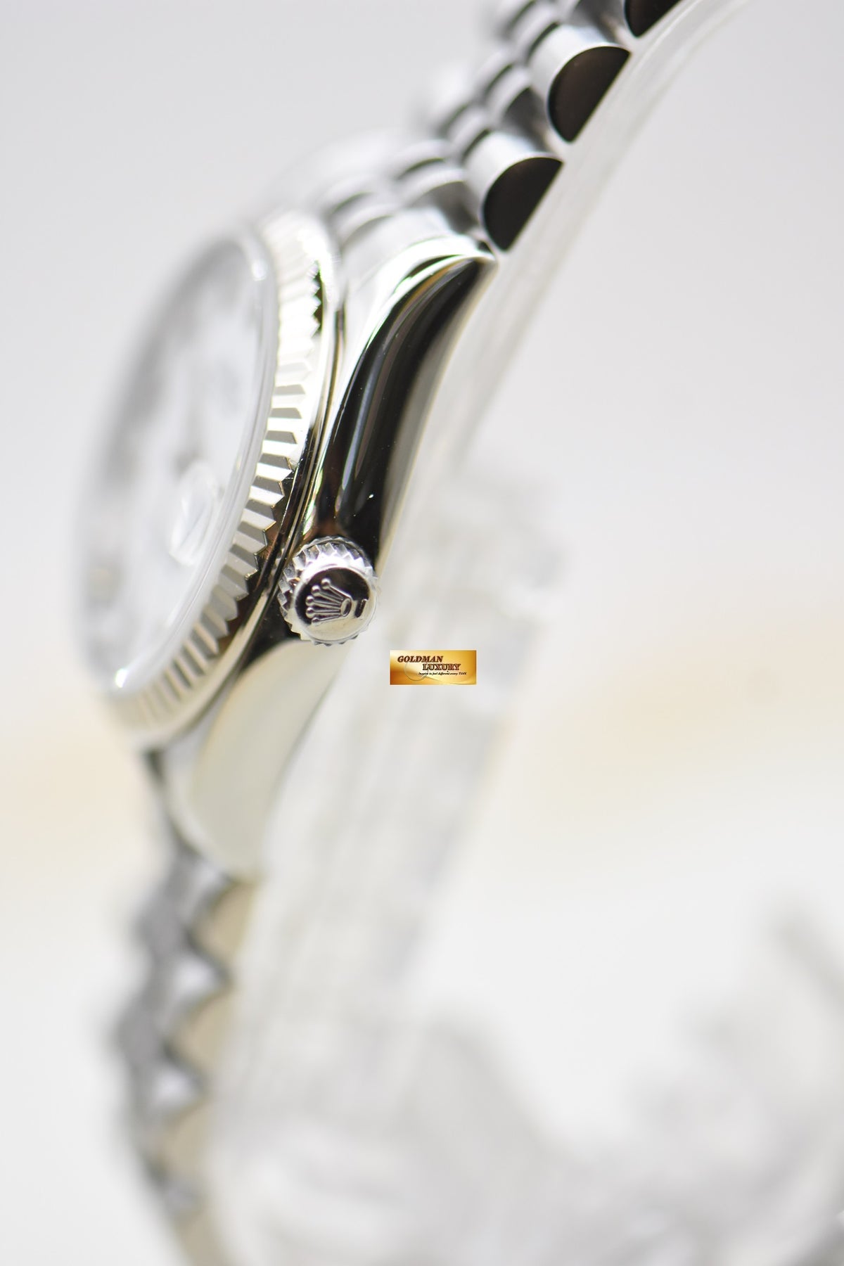[SOLD] ROLEX OYSTER DATEJUST 31mm STEEL IN JUBILEE BRACELET WHITE ROMAN DIAL 178274 (MINT)