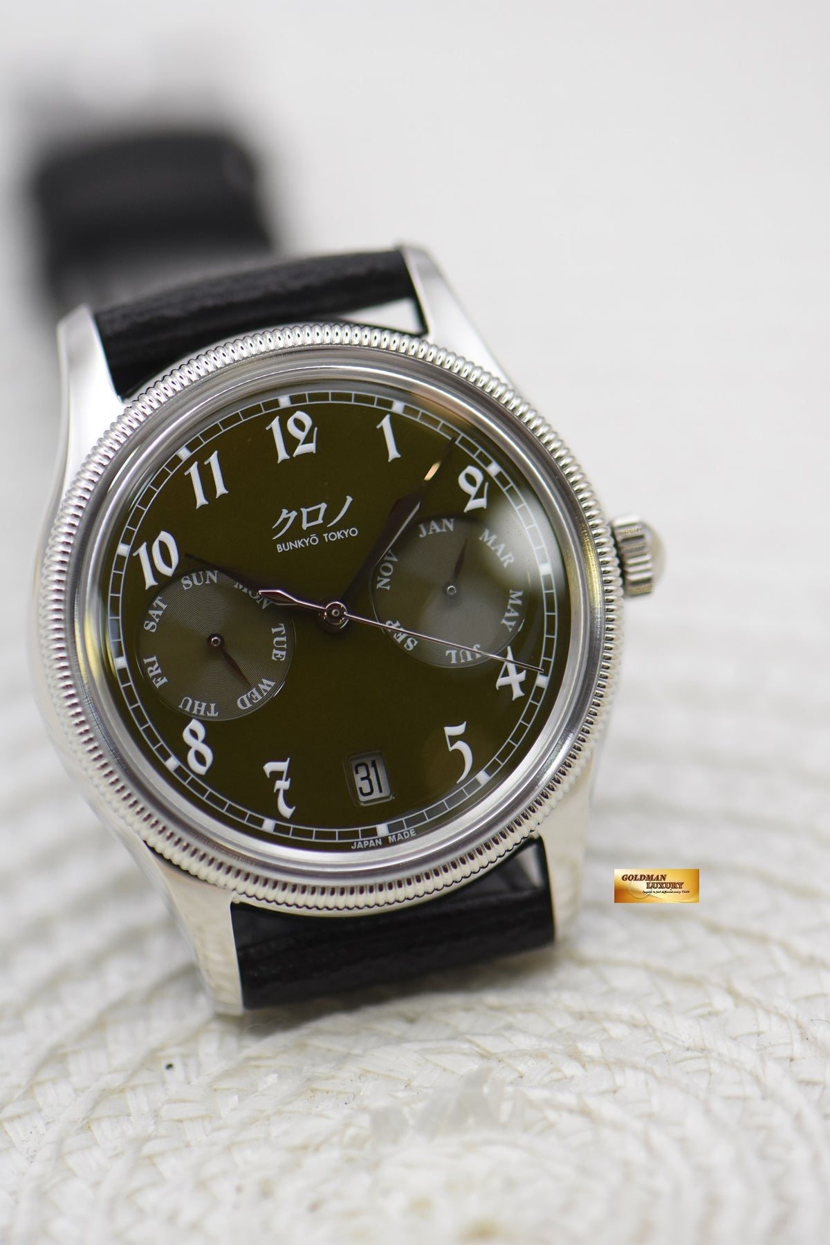 [SOLD] KURONO TOKYO CALENDRIER TYPE 1 38mm STEEL GREEN AUTOMATIC (NEW-UNWORN)