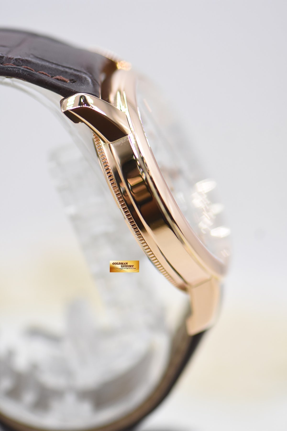 [SOLD] VACHERON CONSTANTIN PATRIMONY TRADITIONNELLE CHRONOGRAPH 42mm ROSE GOLD IN STRAP SILVER MANUAL WINDING 47192 (MINT)