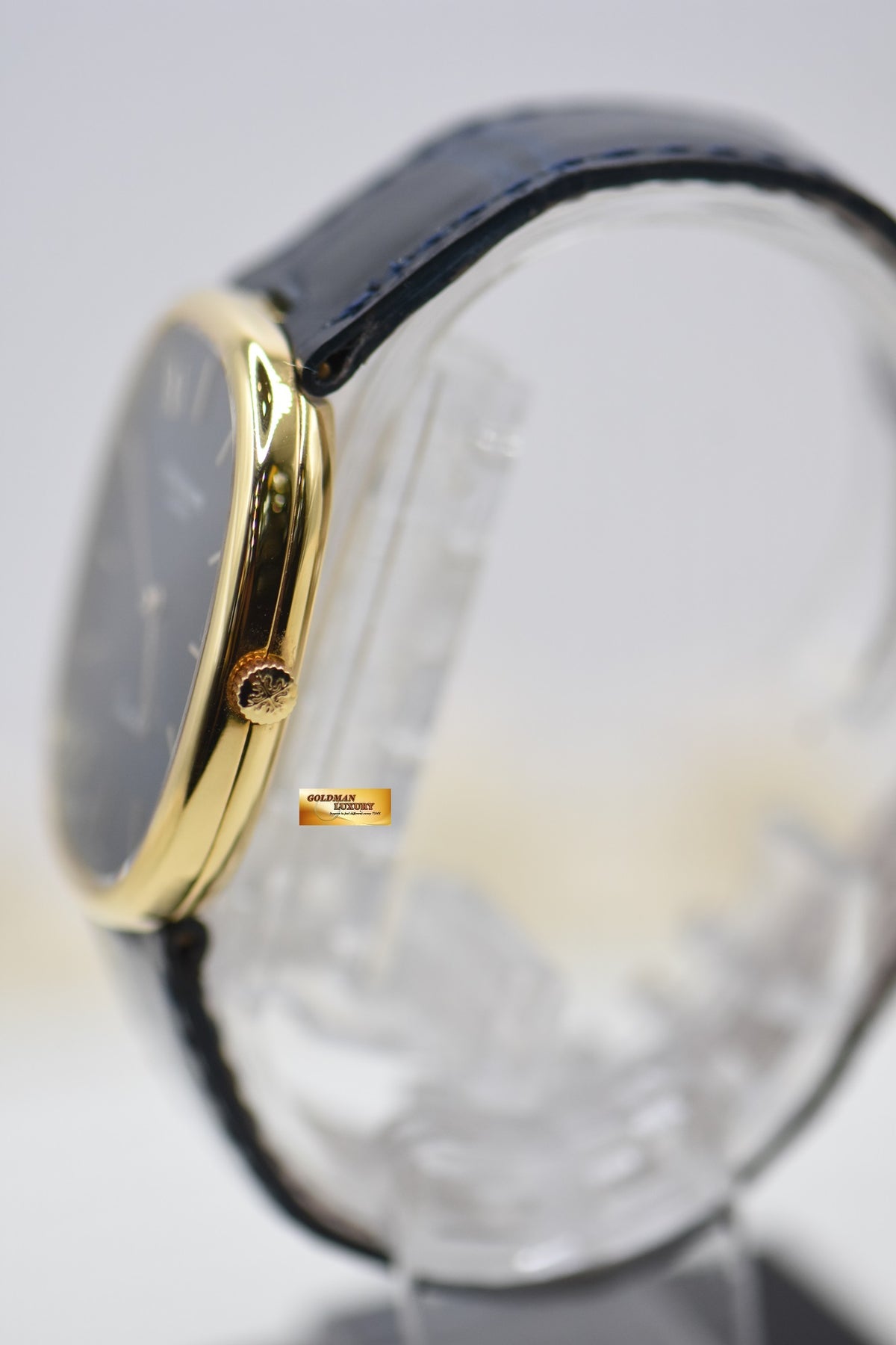 [SOLD] PATEK PHILIPPE GOLDEN ELLIPSE YELLOW GOLD IN LEATHER STRAP 30mm BLUE DIAL QUARTZ 3838J (MINT)