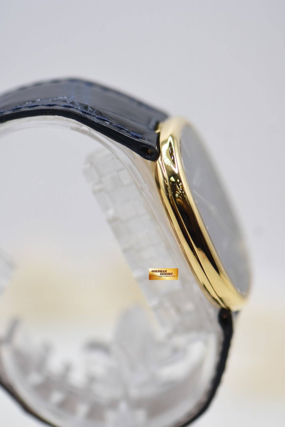 [SOLD] PATEK PHILIPPE GOLDEN ELLIPSE YELLOW GOLD IN LEATHER STRAP 30mm BLUE DIAL QUARTZ 3838J (MINT)