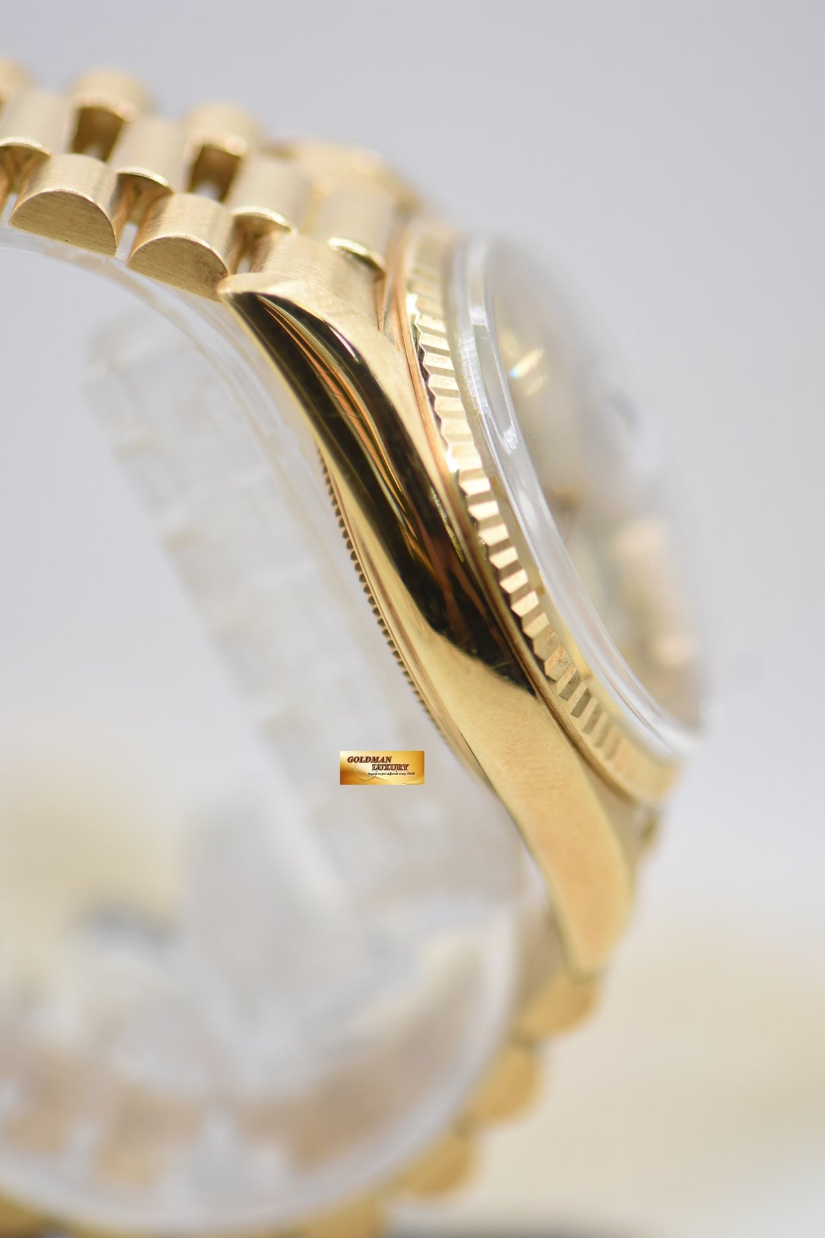 [SOLD] ROLEX OYSTER DAY-DATE 36mm YELLOW GOLD IN PRESIDENT BRACELET GOLD DIAL (NON-QUICK-SET DATE) 1803 (VINTAGE)