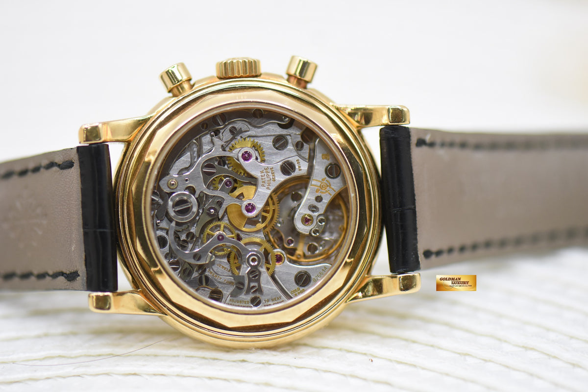 [SOLD] PATEK PHILIPPE PERPETUAL CHRONOGRAPH MOONPHASE 36mm YELLOW GOLD IN LEATHER STRAP MANUAL WINDING – 3RD SERIES – 3970EJ (VINTAGE-RARE)