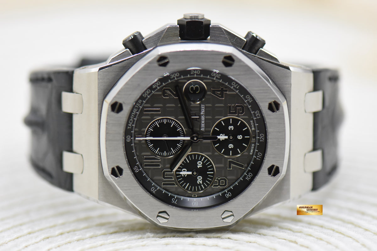 [SOLD] AUDEMARS PIGUET ROYAL OAK OFFSHORE CHRONOGRAPH 42mm STEEL IN LEATHER STRAP GREY DIAL AUTOMATIC 26470ST (UNPOLISHED-MINT)
