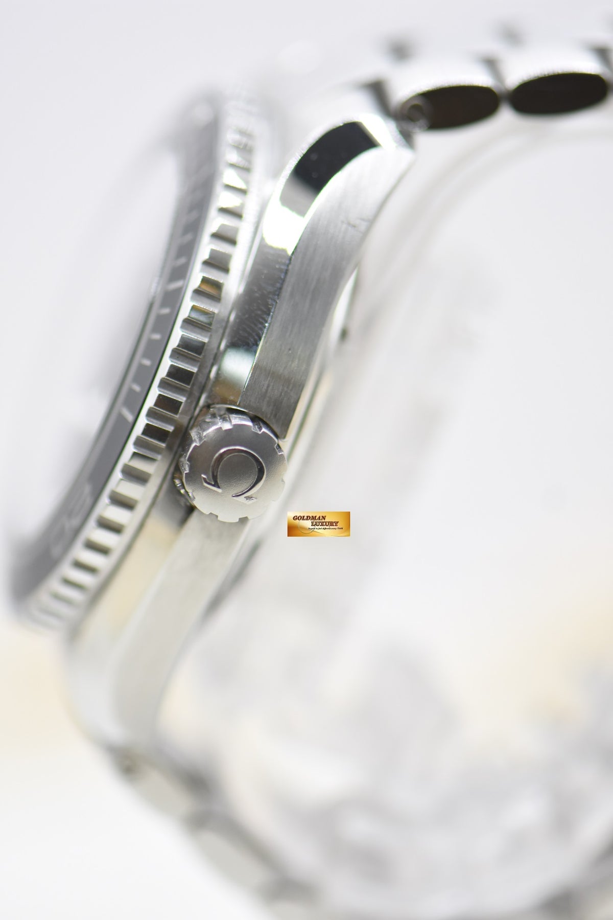 [SOLD] OMEGA SEAMASTER PLANET OCEAN 600m 45.5mm STEEL AUTOMATIC 232.30.46.21.01.003 (MINT)