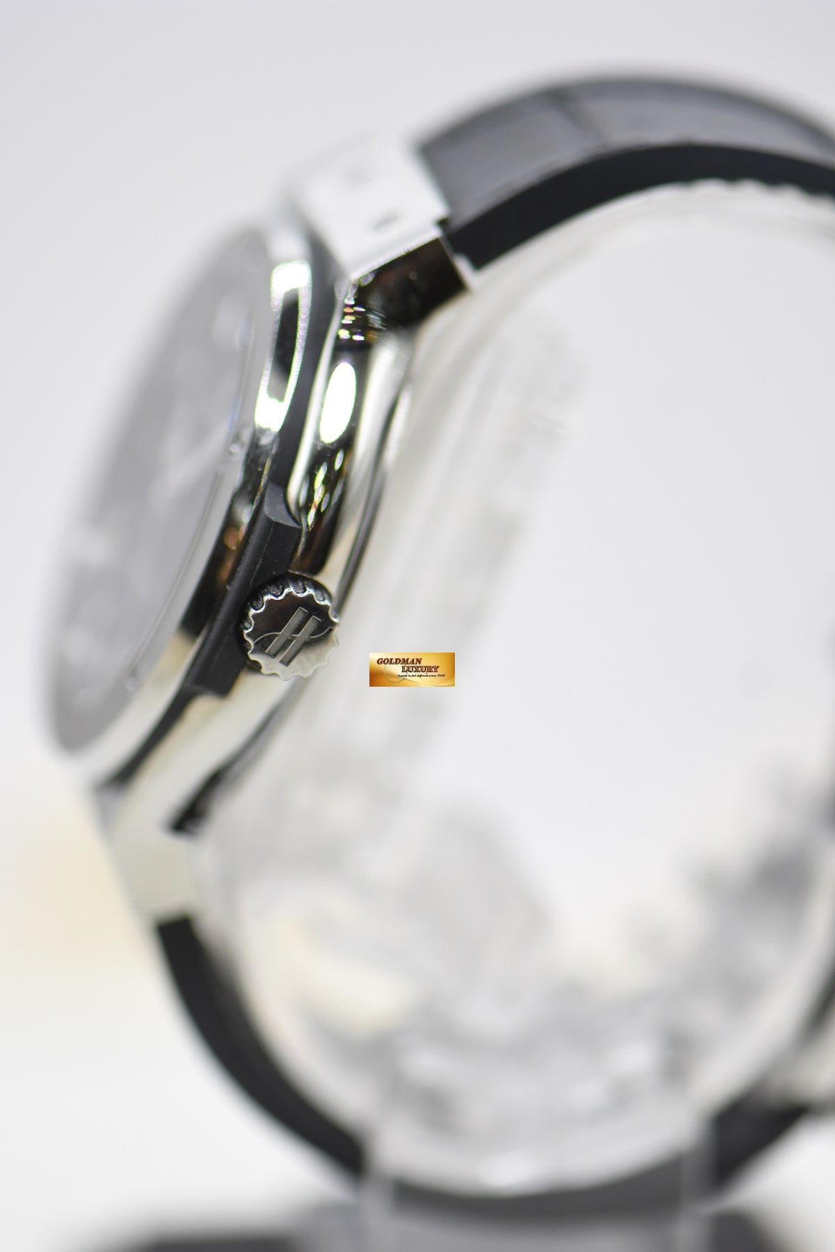 [SOLD] HUBLOT CLASSIC FUSION 38mm STEEL AUTOMATIC BLACK 565.NX.1171.LR (MINT)