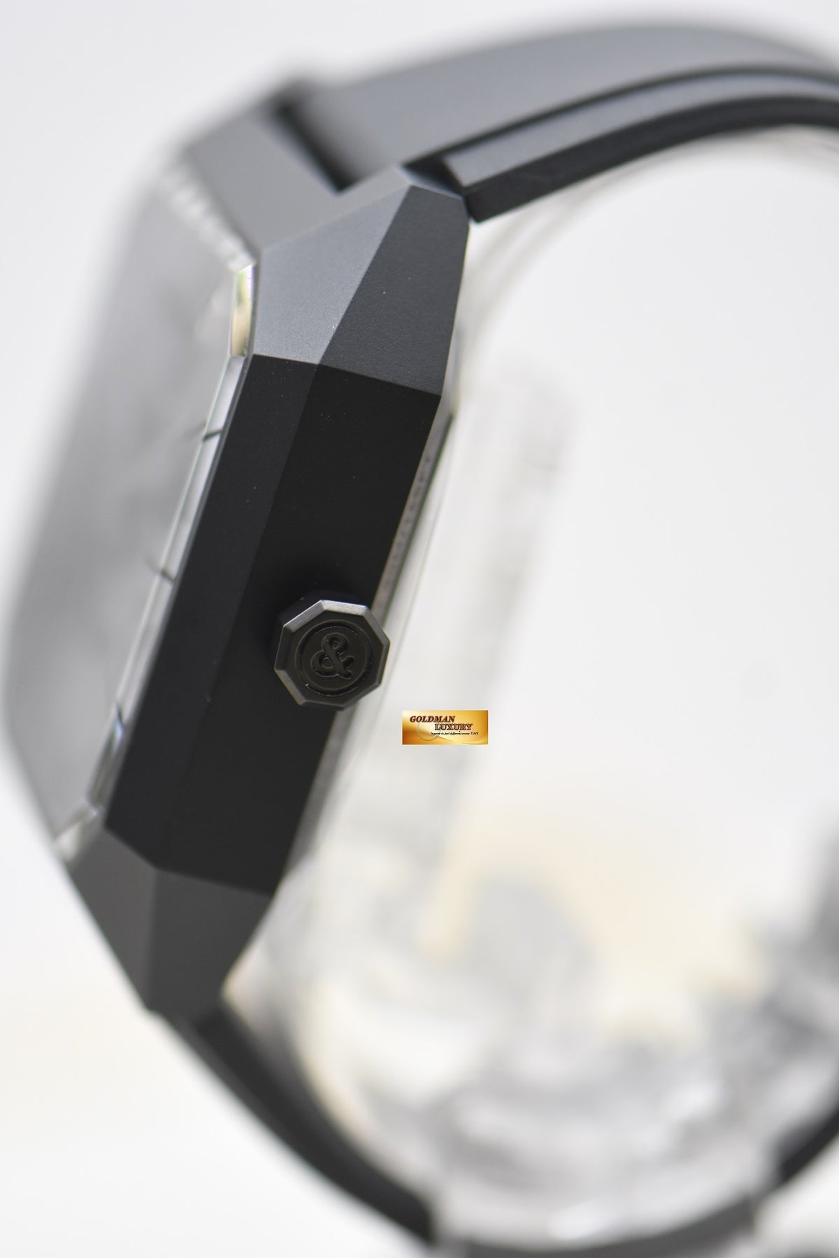 [SOLD] BELL & ROSS CYBER SKULL CERAMIC MANUAL WINDING BR01- SKULL (LNIB)