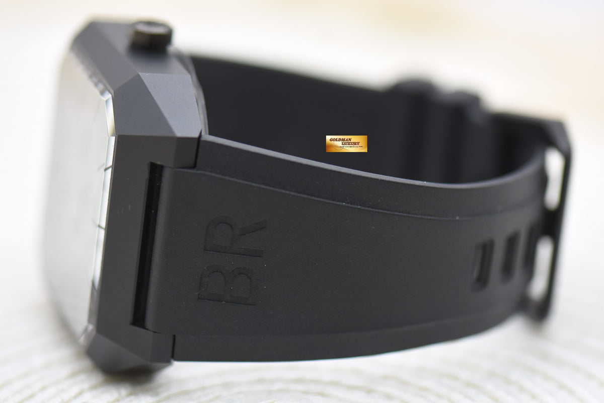 [SOLD] BELL & ROSS CYBER SKULL CERAMIC MANUAL WINDING BR01- SKULL (LNIB)