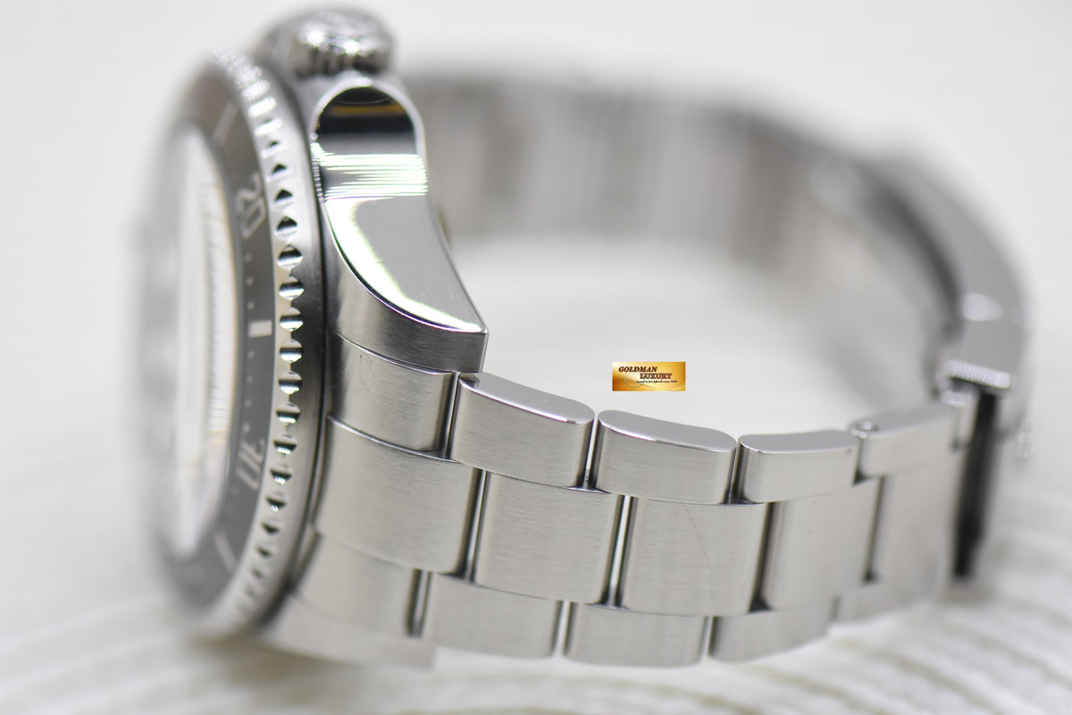 [SOLD] ROLEX OYSTER DEEPSEA 44mm MARK II STEEL IN BRACELET BLACK DIAL 116660 (MINT)