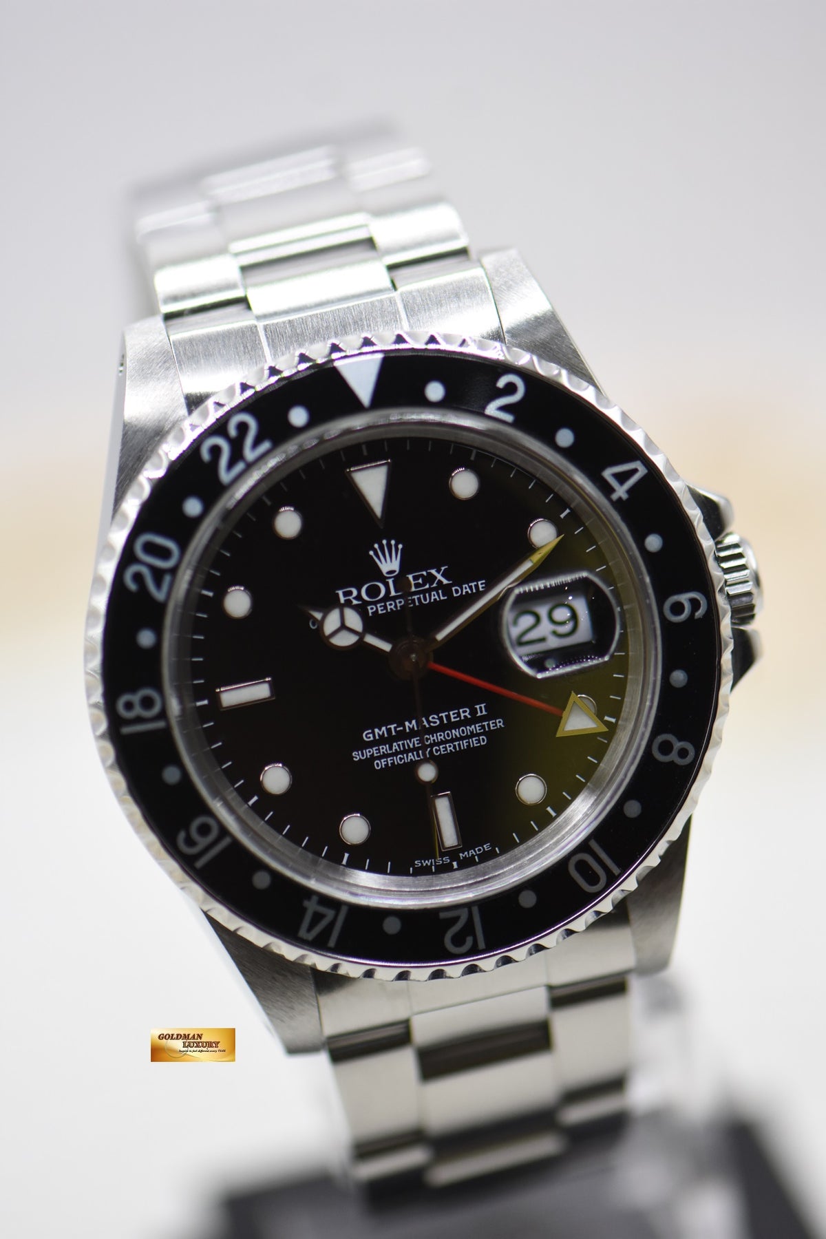 [SOLD] ROLEX OYSTER GMT-MASTER II 40mm STEEL BLACK BEZEL 16710 (MINT)
