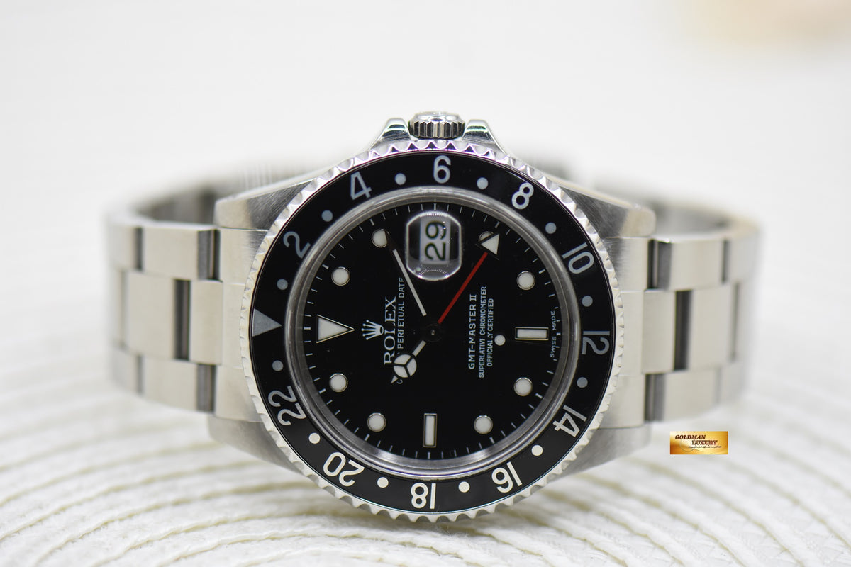 [SOLD] ROLEX OYSTER GMT-MASTER II 40mm STEEL BLACK BEZEL 16710 (MINT)